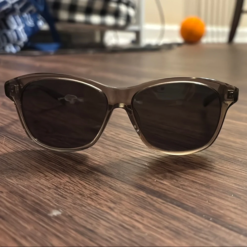 Costa Sarasota Limited Edition Polarized Sunglasses - Picture 2 of 13